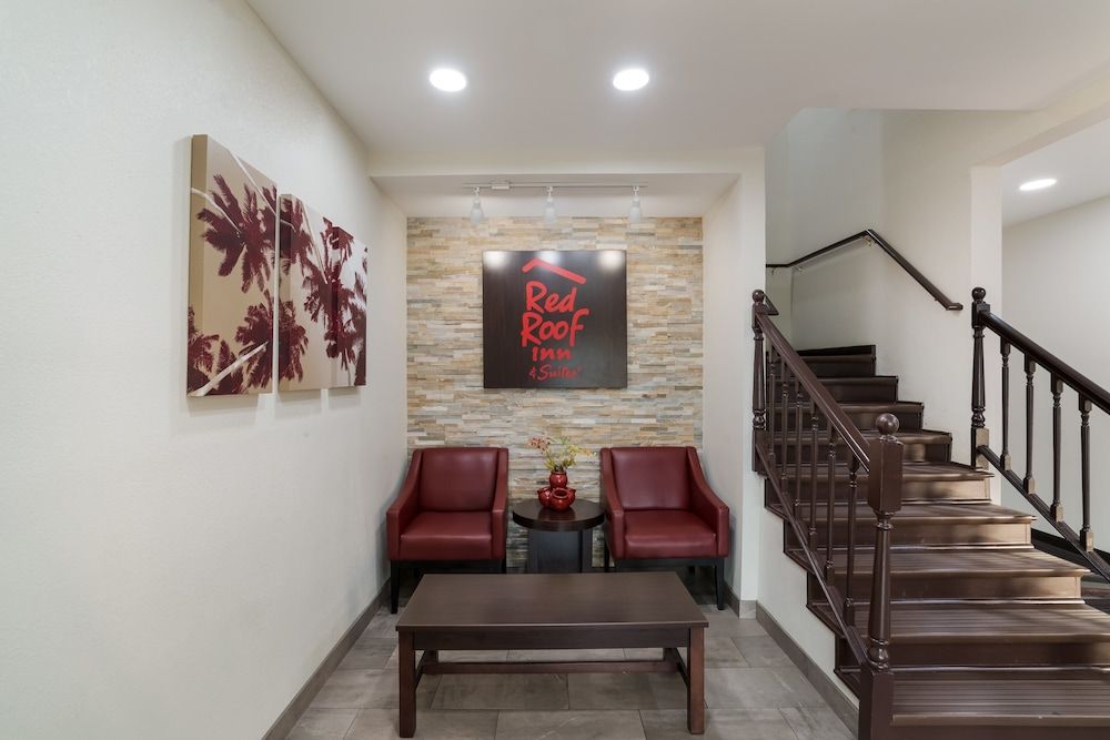 Red Roof Inn & Suites Carrollton, GA–West Georgia 3