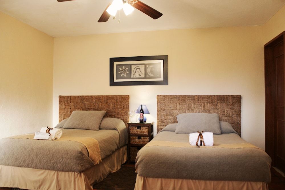 Hotel Parador Vernal 4 estrelas em Bernal