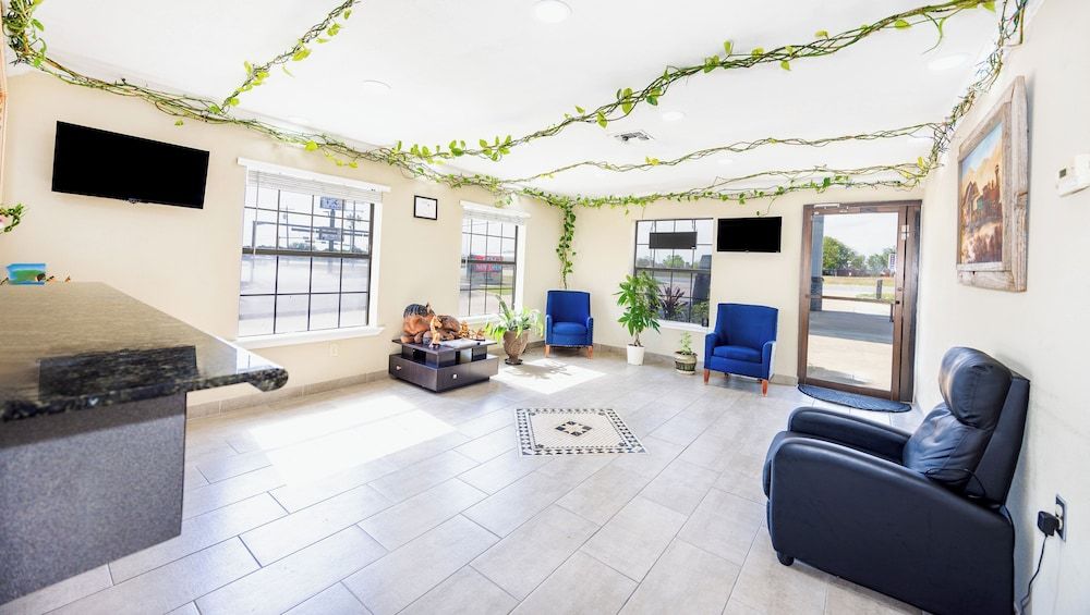 Executive Inn of Hondo 2