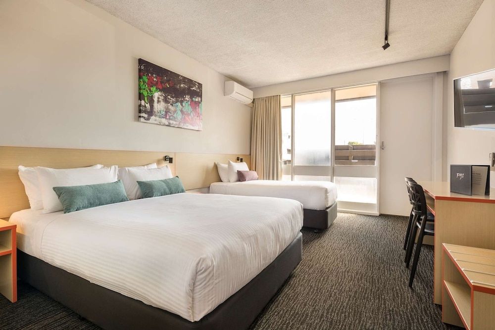 Nightcap at Waltzing Matilda Hotel 3 estrelas em Springvale