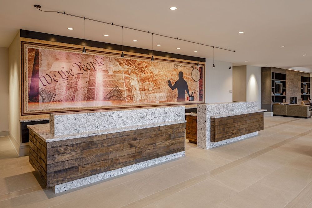 Hotel Madison & Shenandoah Conference Ctr 2