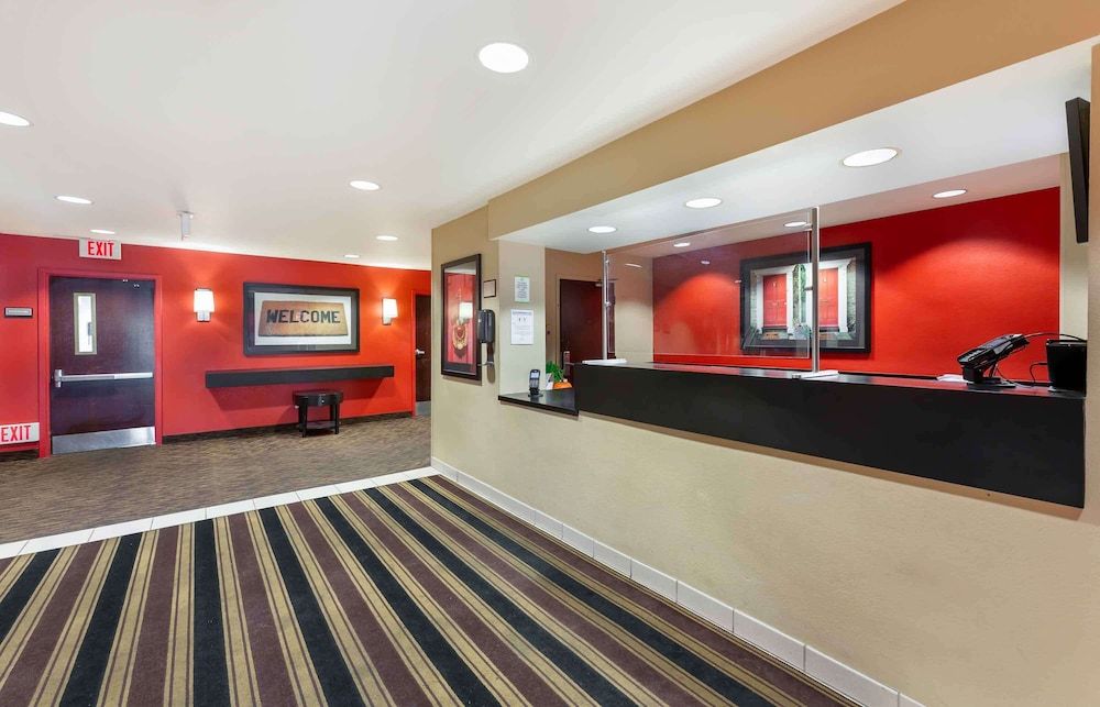Extended Stay America Suites Cleveland Brooklyn 2