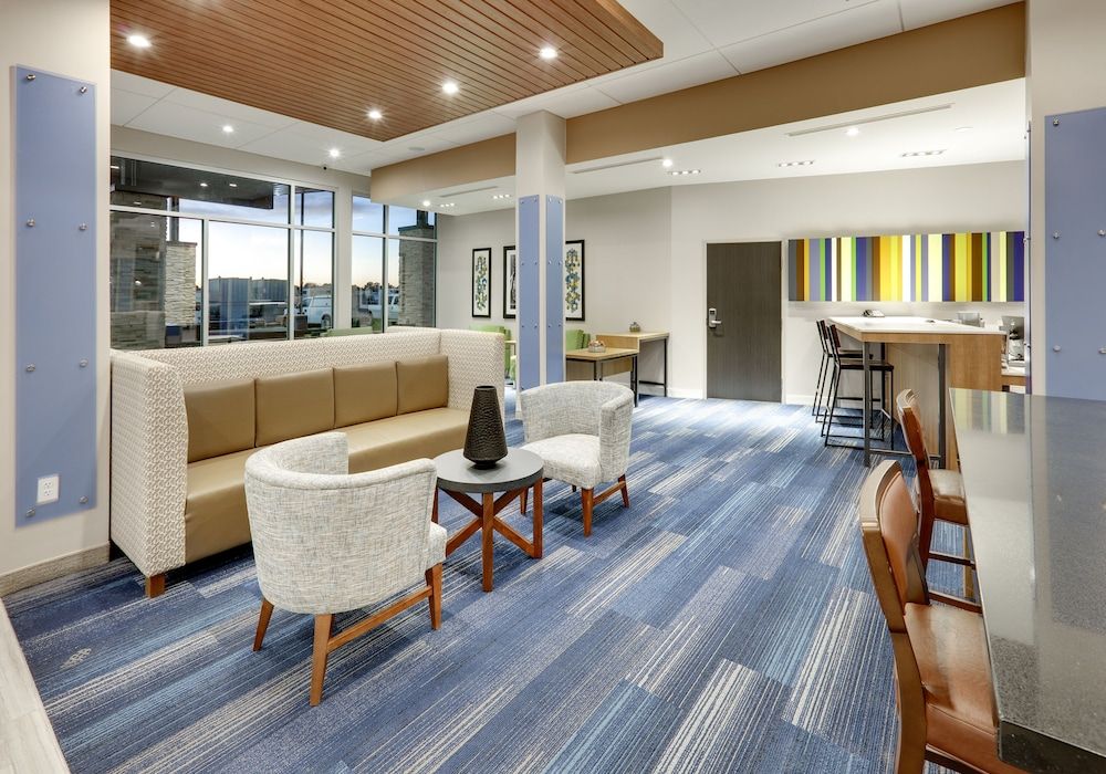 Holiday Inn Express Kermit by IHG 2