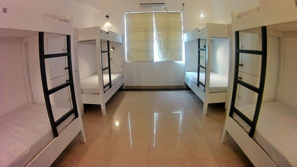 Clock Inn Dehiwala - Hostel 3