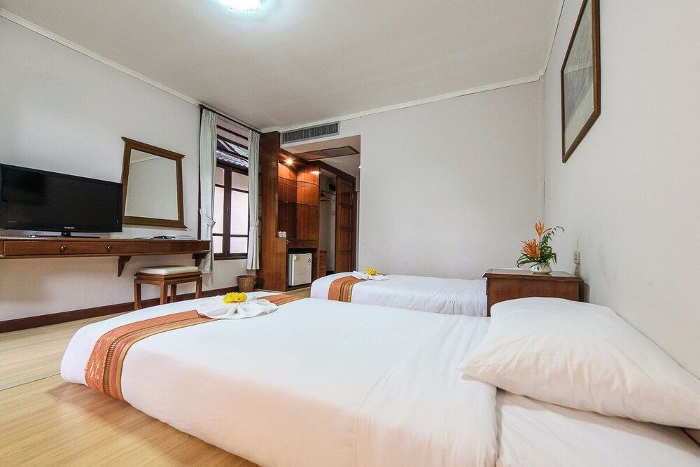 Supalai Pasak Resort Hotel and Spa 2