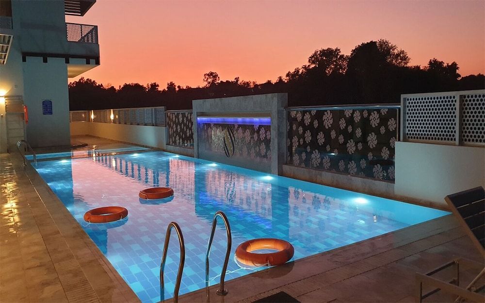 Wafa Hotel & Apartment 4 estrelas em Kampong Mata Mata