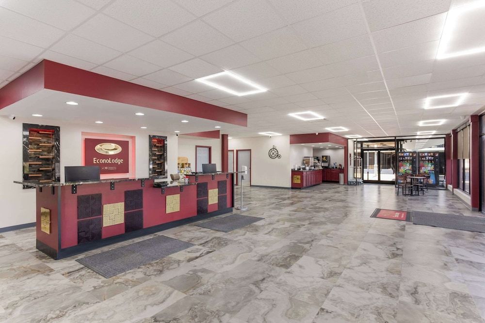 Econo Lodge Cave City 2