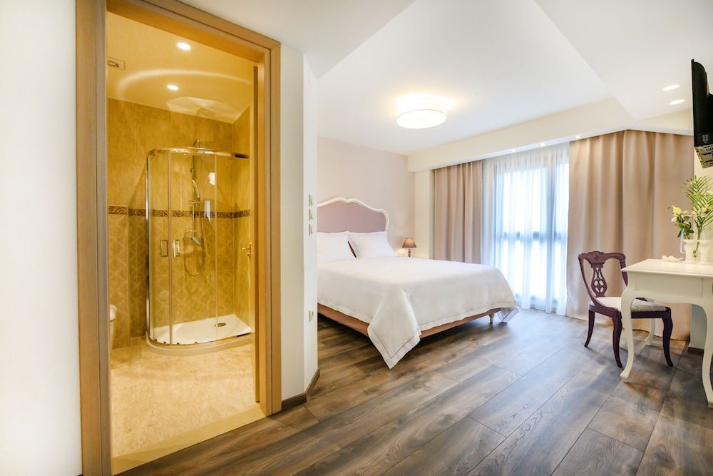 Emerald Suites 4 estrelas em Florina