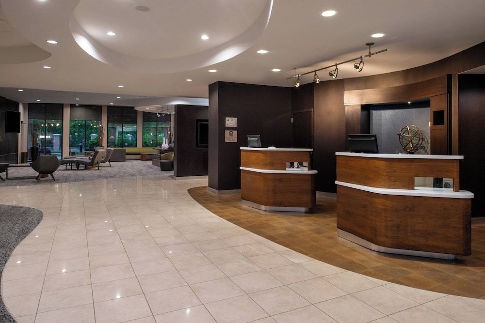 Courtyard by Marriott High Point 2
