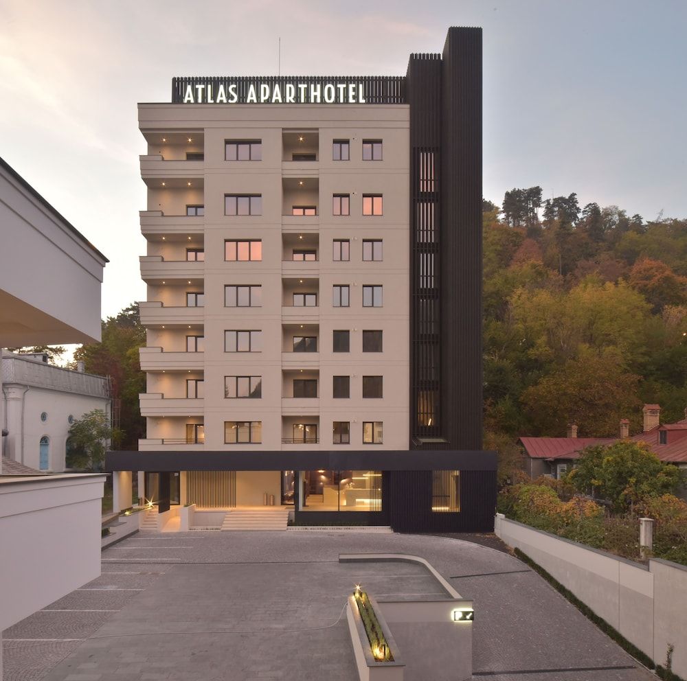 Atlas Aparthotel 4 estrelas em Piatra Neamț