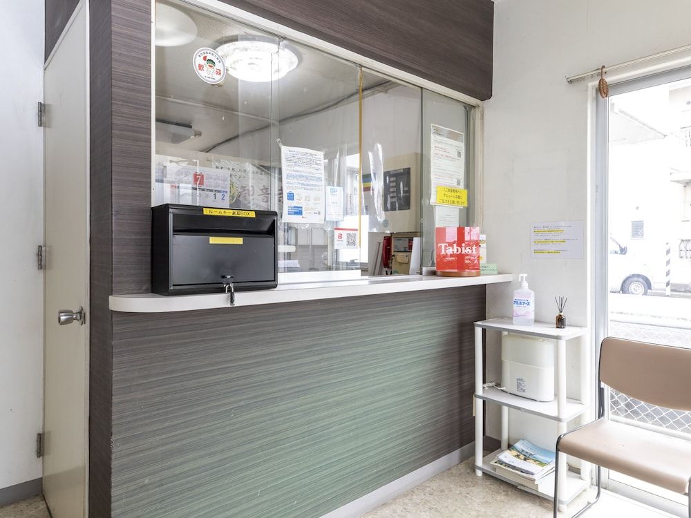 OYO Motodai Business Hotel Kanonji 3