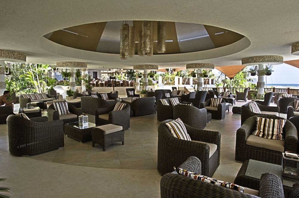 Leopard Beach Resort & Spa 3