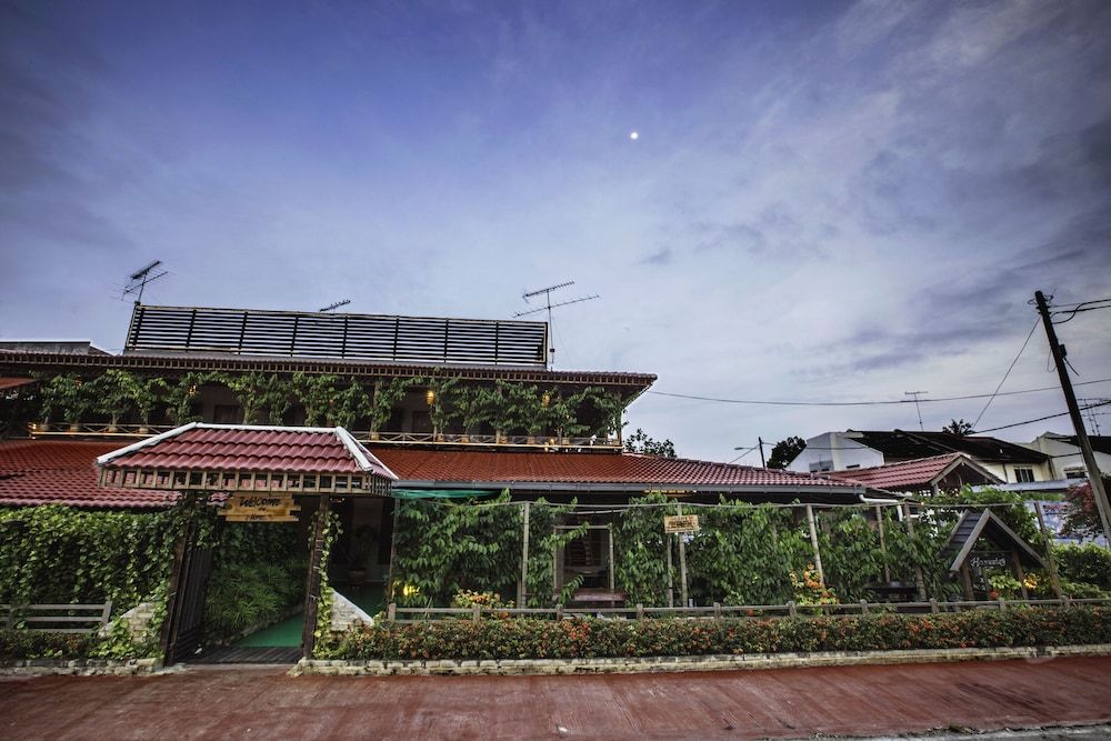 House Of My Eternal Love - Kulai Homestay -1 estrellas en Kulai