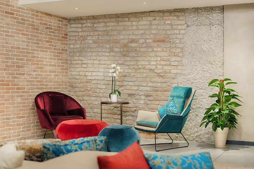 NH Collection Venezia Murano Villa 2