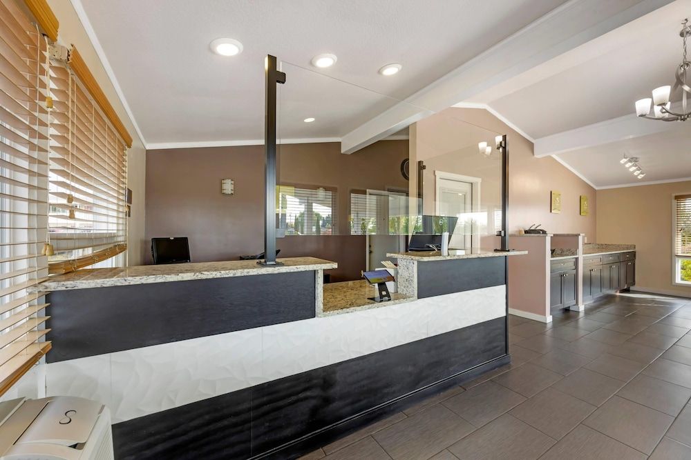 Rodeway Inn Albany 3