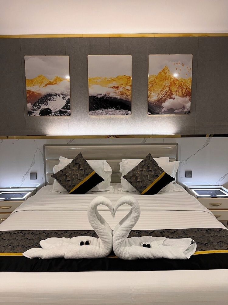 Berich Hotel -1 étoiles à Tak