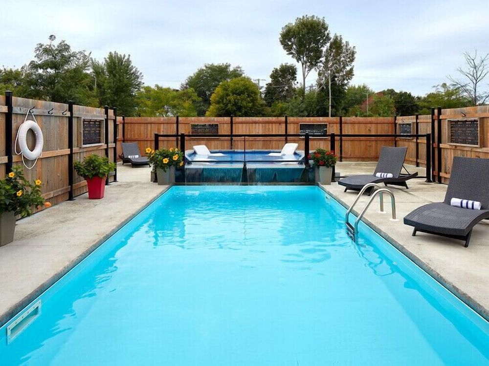 Hôtel Rive Gauche 4 estrelas em Beloeil