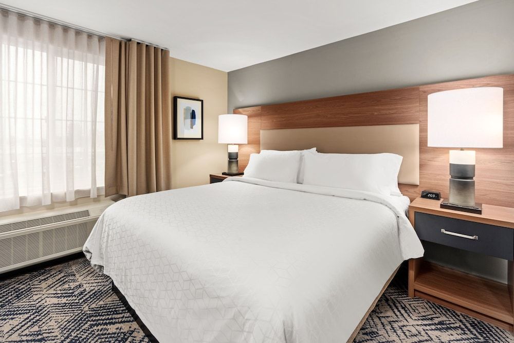 Candlewood Suites Sumner Puyallup Area 3