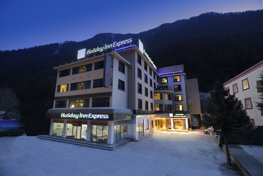 Holiday Inn Express Jiuzhaigou -1 estrelas em Jiuzhaigou