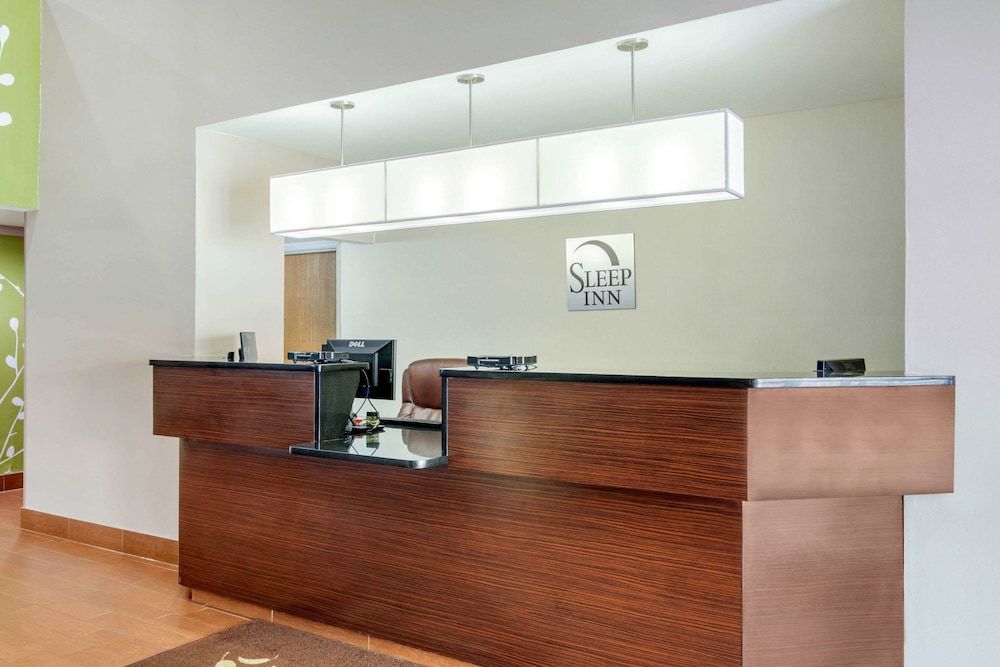 Sleep Inn North Downtown 2