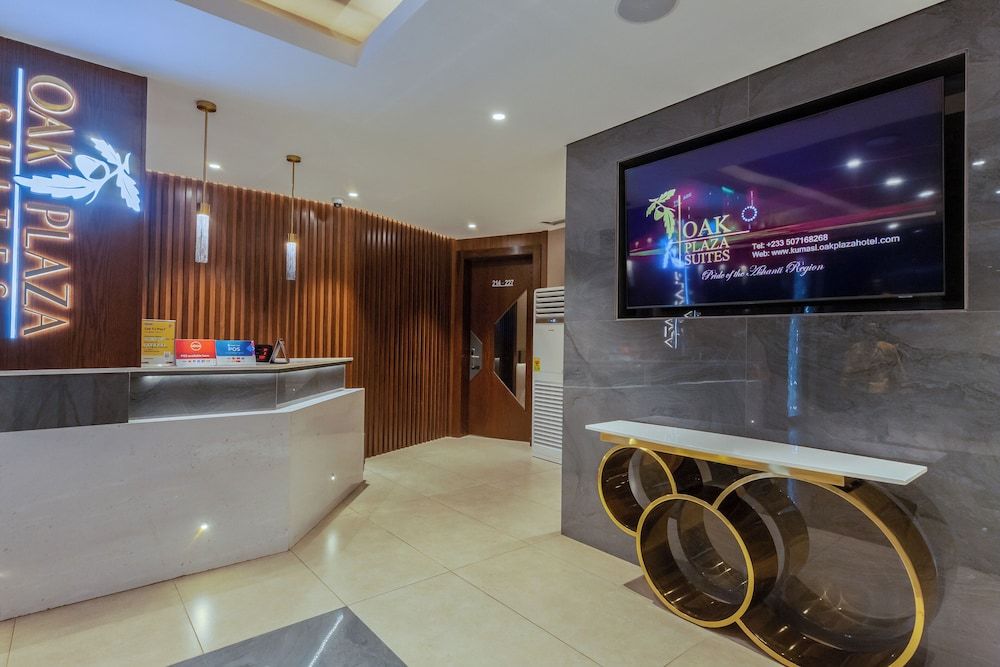 Oak Plaza Suites -1 estrelas em Kumasi