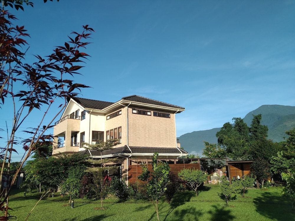 Celine's B&B -1 étoiles à Fenglin