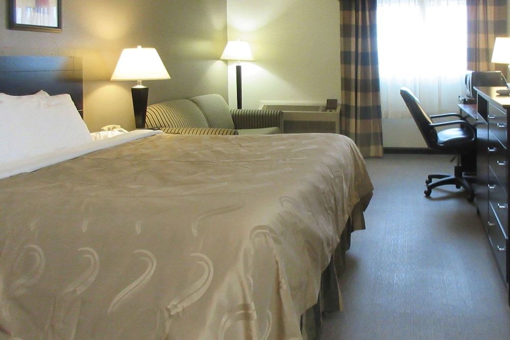 Quality Inn Longmont 2