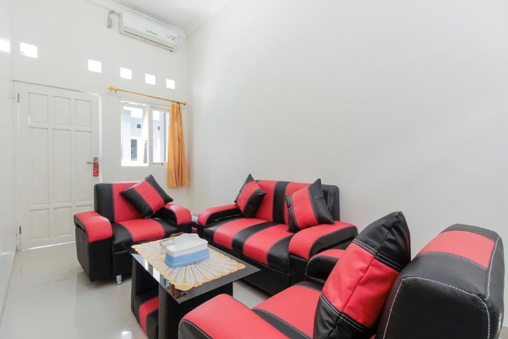 RedDoorz near Universitas Palangkaraya 2