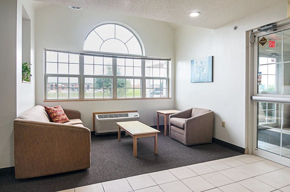 Motel 6 Sycamore, IL 3