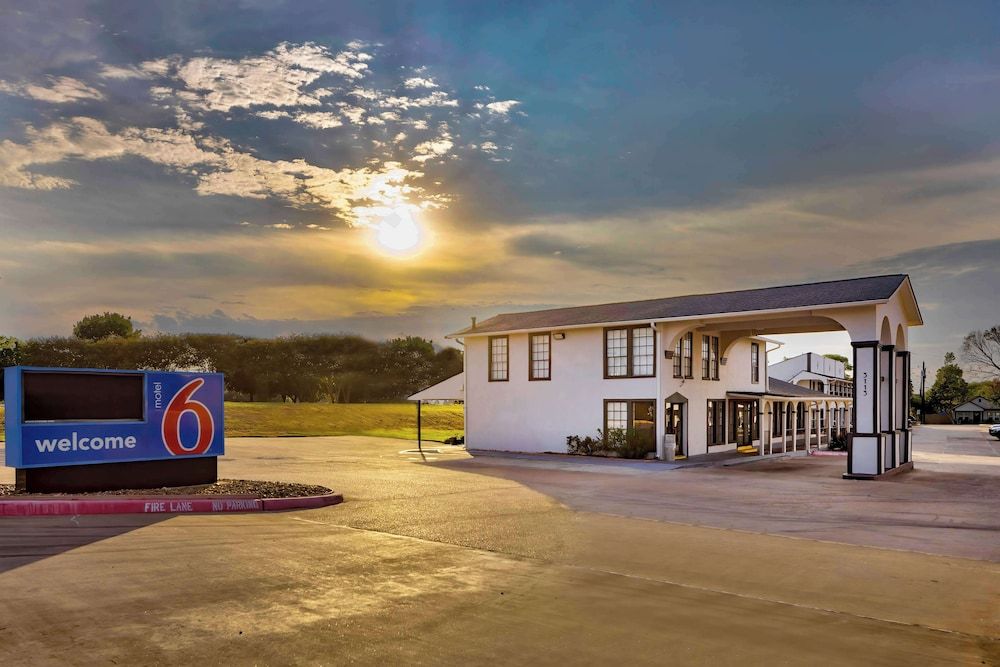 Motel 6 Bryan, TX - College Station 2 estrelas em Bryan