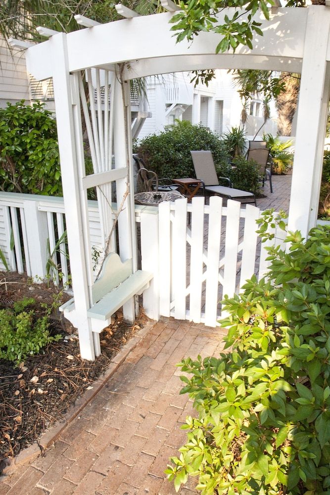 DeSoto Beach Gardens 2