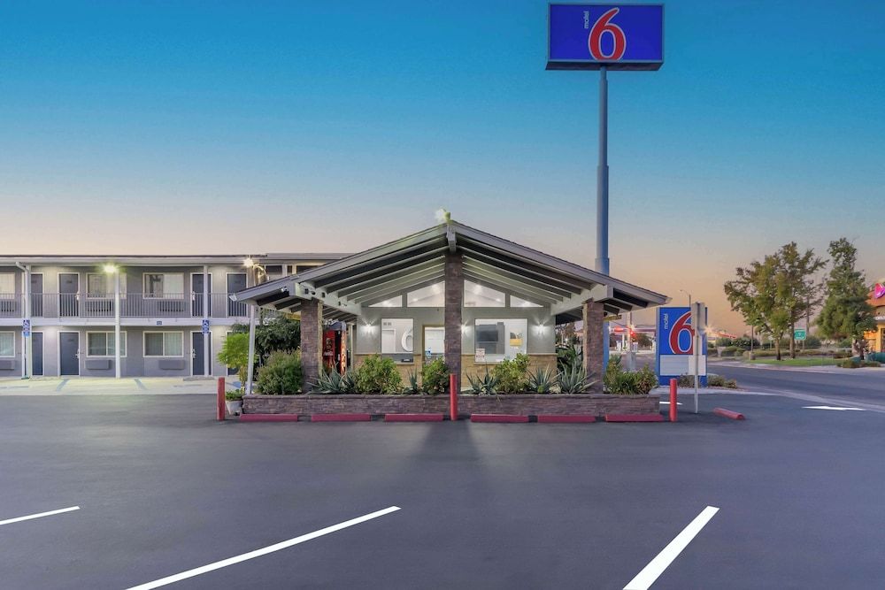 Motel 6 Willows, CA 2 étoiles à Willows