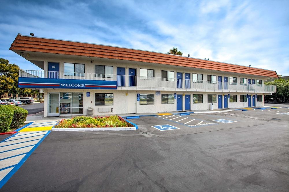 Motel 6 Vacaville, CA 2 estrelas em Vacaville