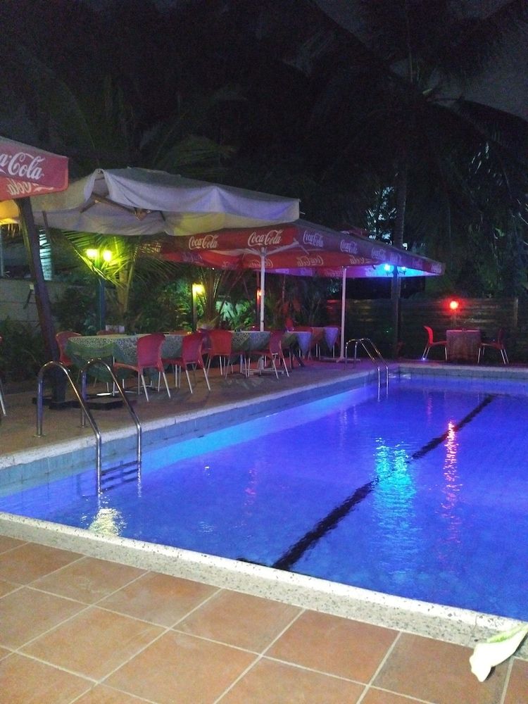 Manuela Residente Resort 3 estrellas en Lagos
