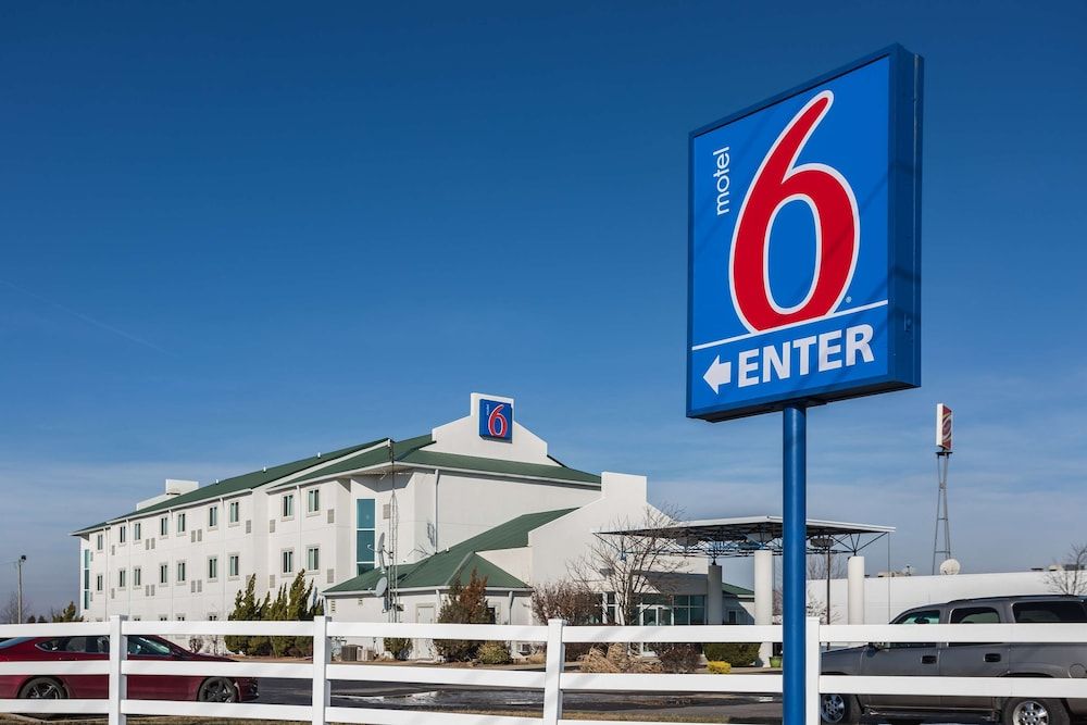 Motel 6 Dale, IN 2 stelle a Dale