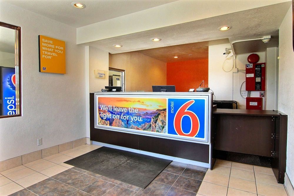 Motel 6 Kingsville, TX 2