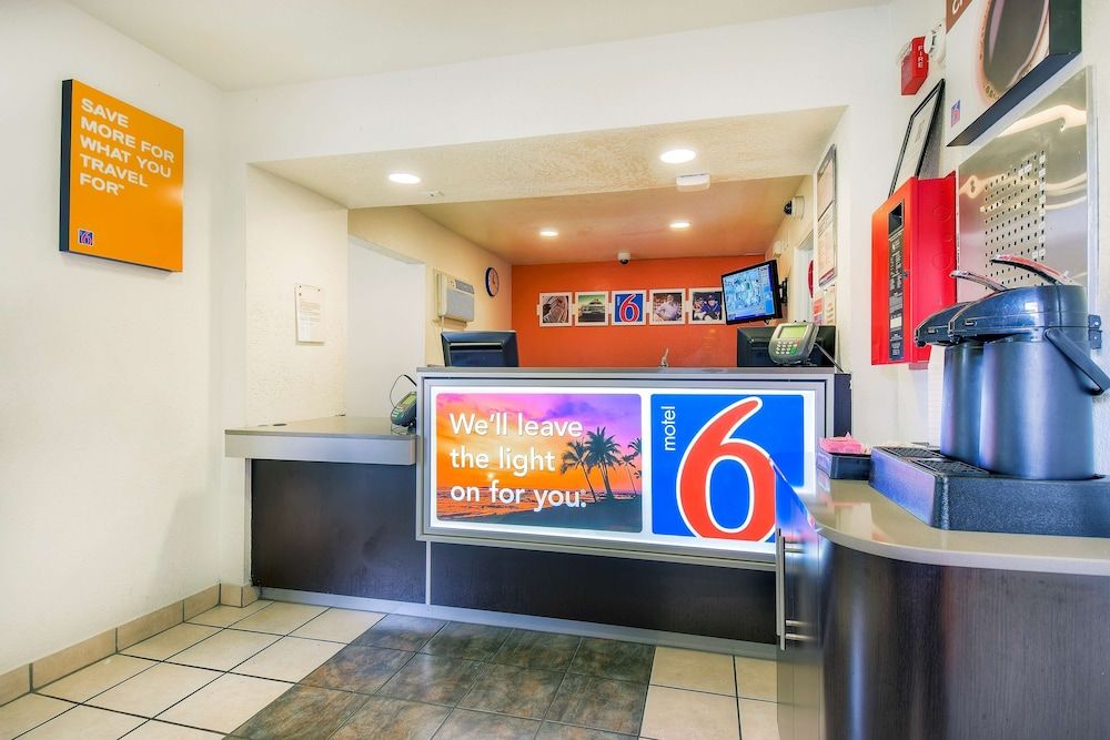 Motel 6 Chino, CA - Los Angeles Ontario 2