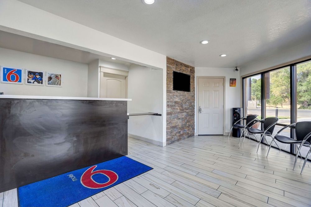 Motel 6 Anderson, CA - Redding Airport 3