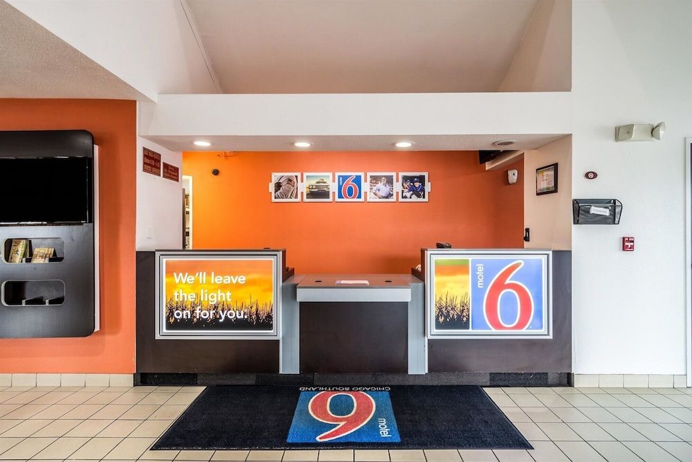 Motel 6 Harvey Il 3