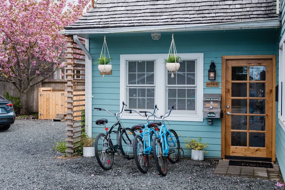 Inn at Haystack Rock 2