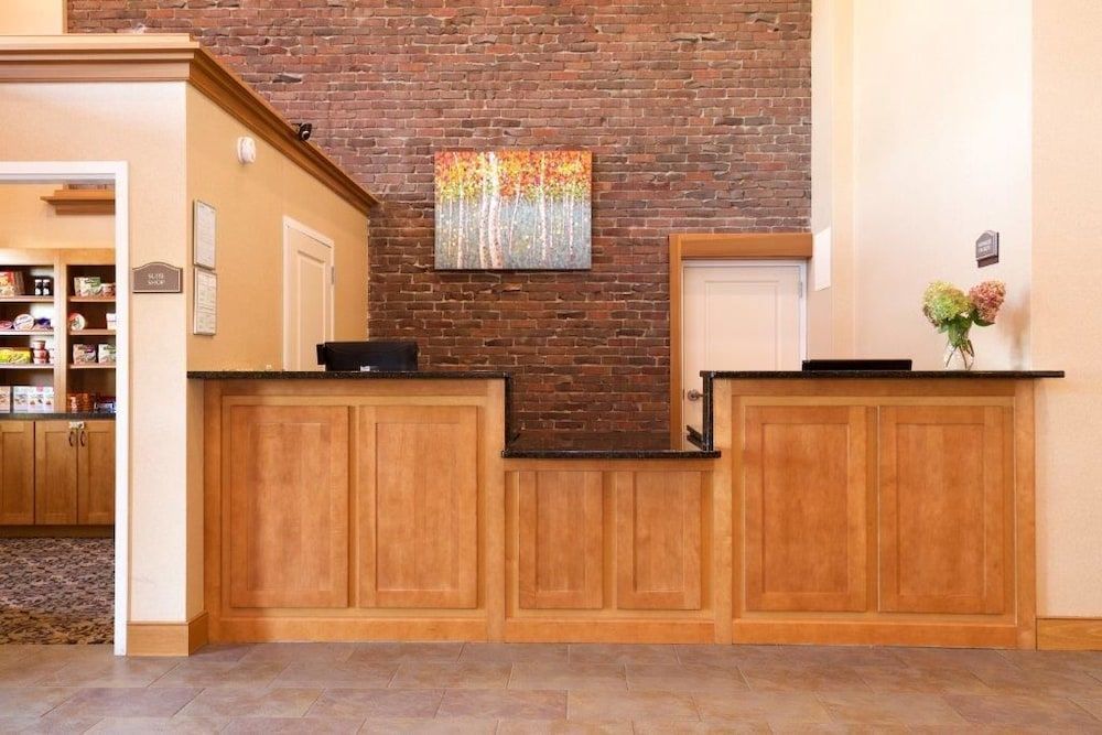 White River Inn and Suites 2