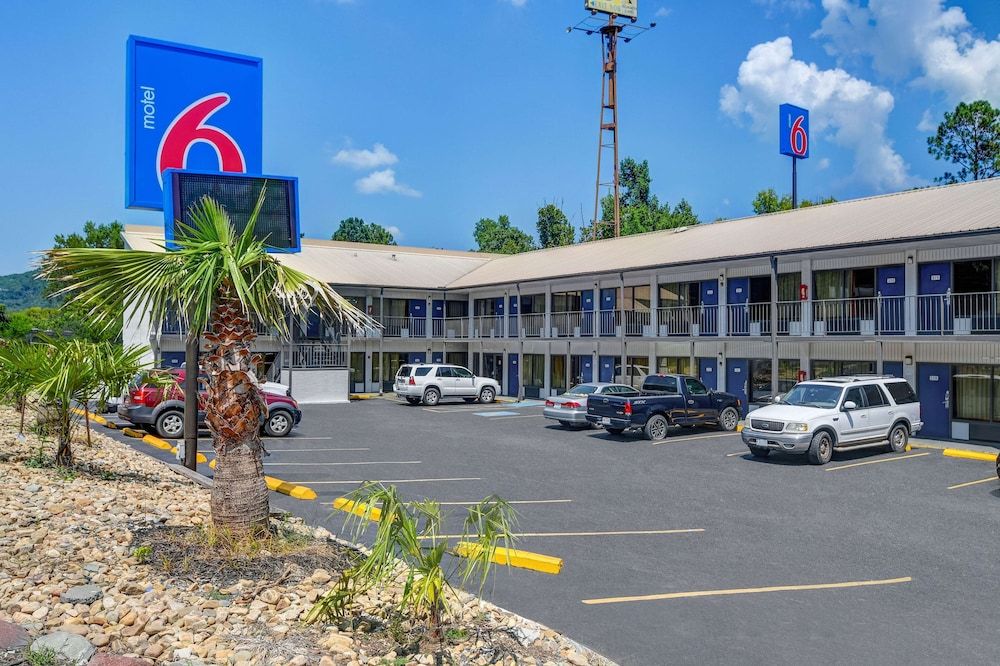 Motel 6 Dalton, GA 2 estrelas em Dalton