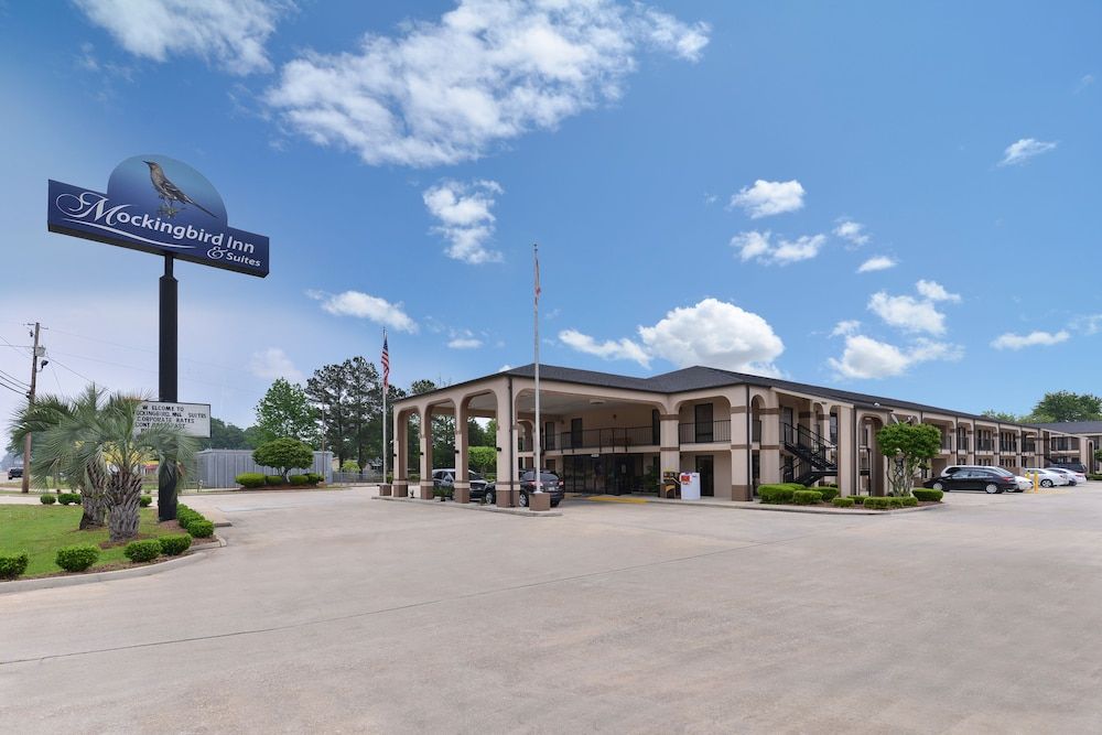 Mockingbird Inn & Suites 3 estrelas em Monroeville