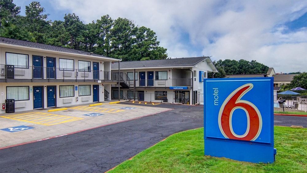 Motel 6 Longview, TX 2 estrelas em Longview