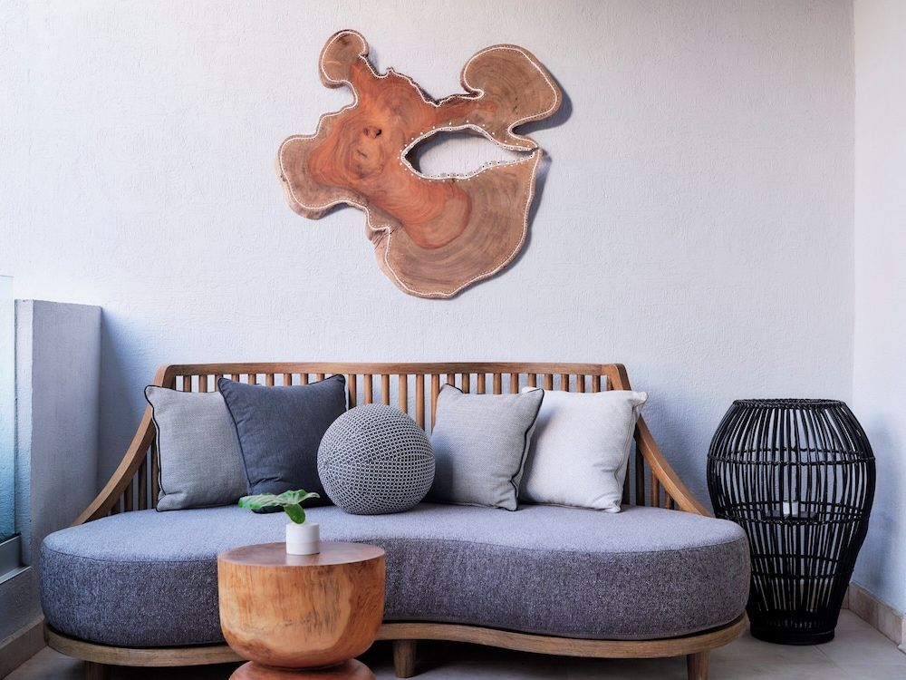 Kimpton Grand Roatan Resort And Spa by IHG 2