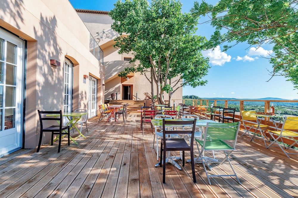 Grand Gite - Hotel Le Nesk 3 estrelas em Sault