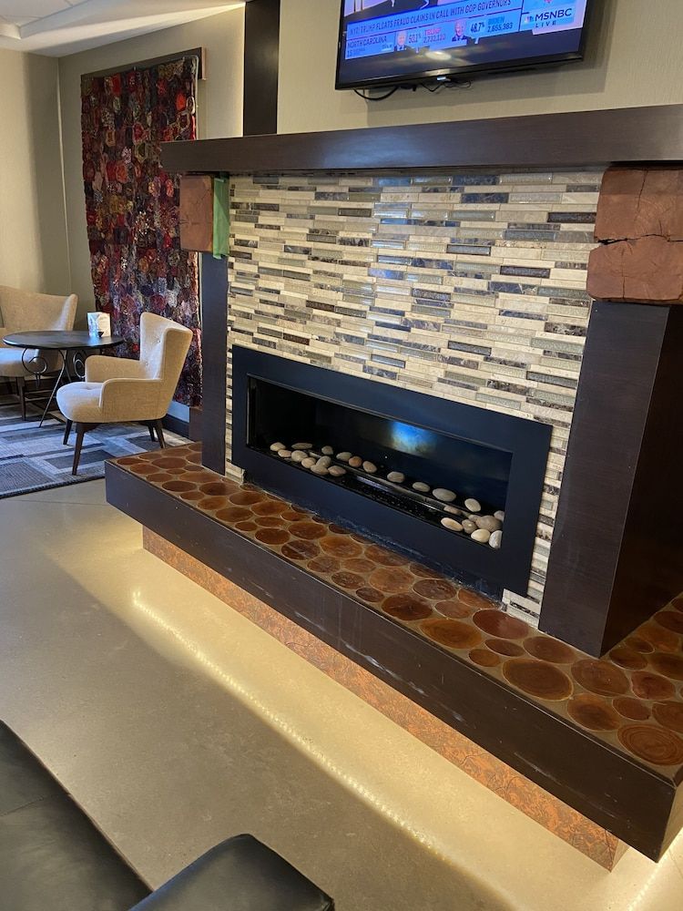 Comfort Inn Connellsville Riverview 2