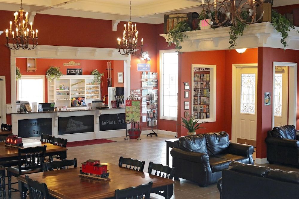 Depot Inn and Suites 2