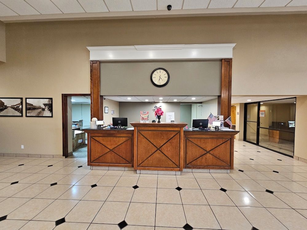 Clarion Inn & Suites Roswell 2