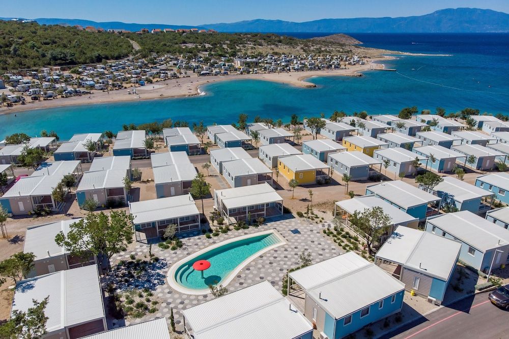 Mobile home Camping Omišalj -1 estrelas em Omišalj